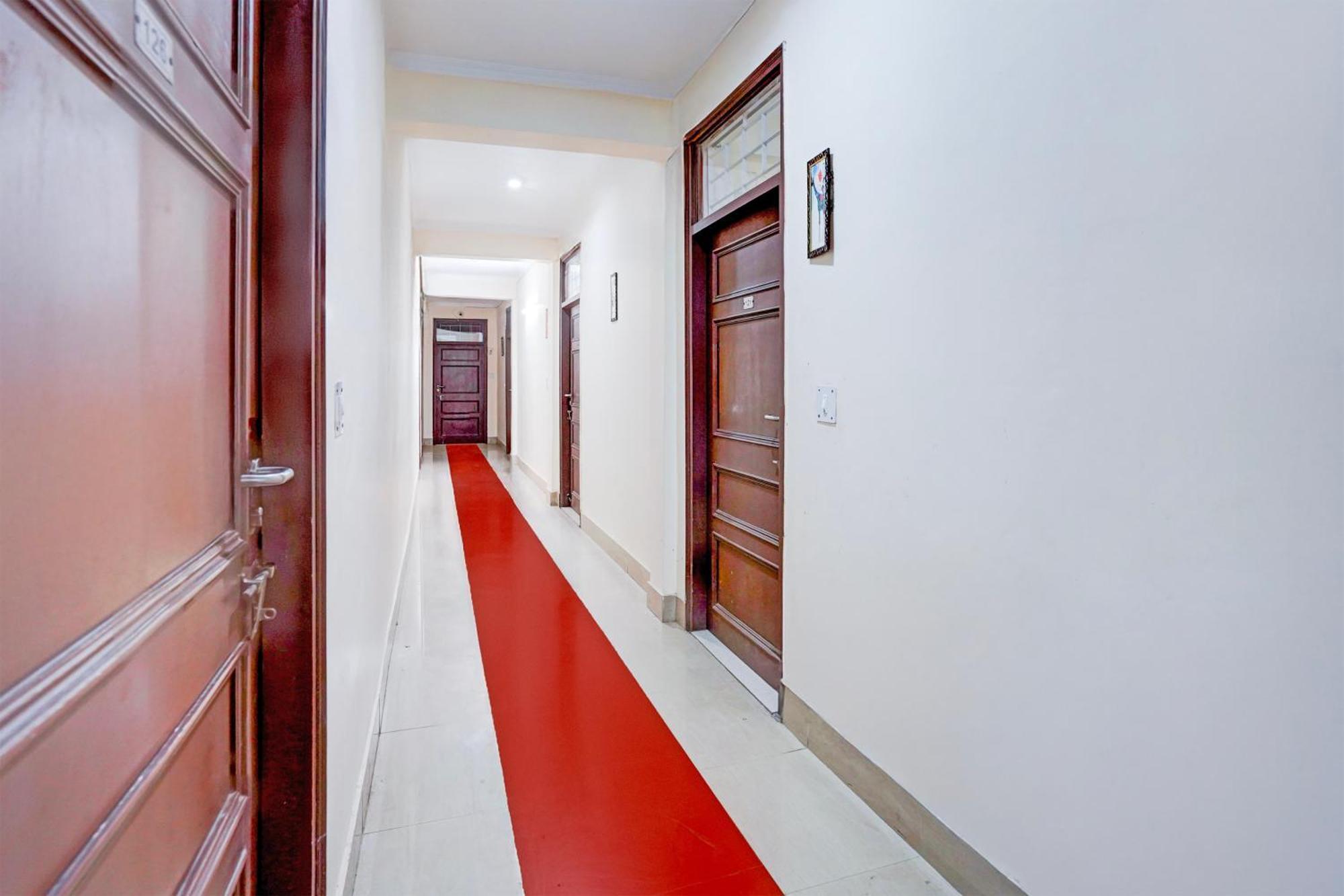Super Townhouse Mall Road Near Library Chowk Masuri Exterior foto