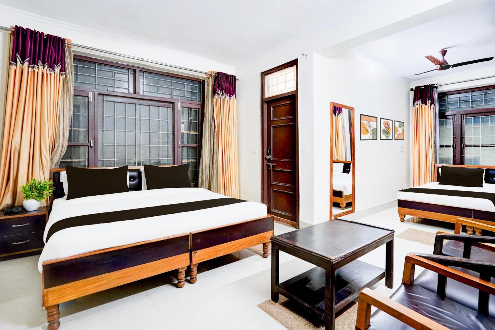 Super Townhouse Mall Road Near Library Chowk Masuri Exterior foto